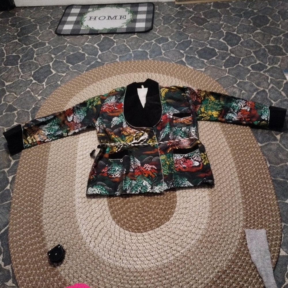 Japanese Men's Brocade Smoking Jacket VINTAGE